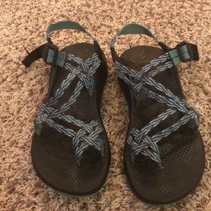 Women’s Chaco size 9